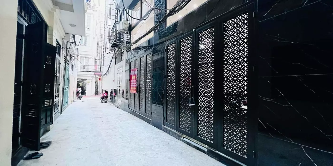 Bán toà nhà cho thuê 18 phòng doanh thu 1 tỷ/năm tại Đình Thôn Mỹ ĐÌnh