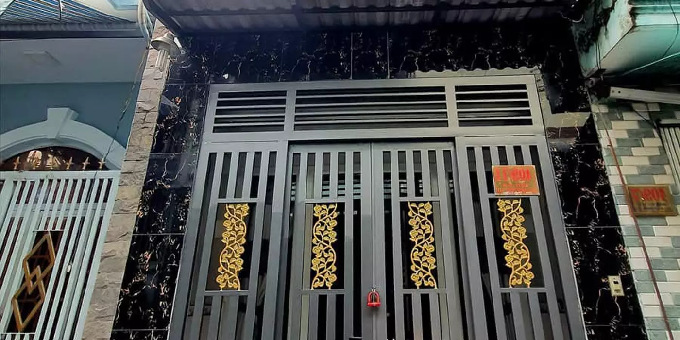 NHÀ MỚI ĐÓN TẾT ẤT TỴ - HT13 - Q12 - GẦN CHỢ HT - KV SẦM UẤT NHIỀU TIỆN ÍCH.