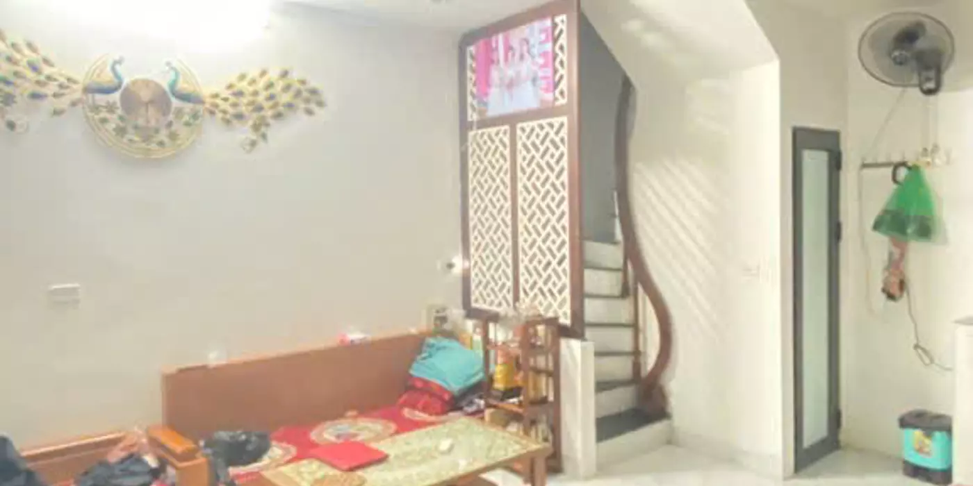 Bán nhà 2 tầng, 34m², Đông Thiên, Vĩnh Hưng, Oto đỗ cổng, 2.7 tỷ