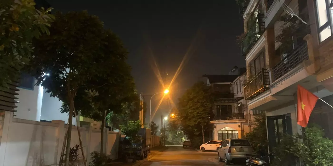 BÁN NHÀ NGỌC THỤY 13.8 TỶ 40m, 4 TẦNG DÂN XÂY, MT 7m, VỈA HÈ Ô TÔ TRÁNH, FULL NỘI THẤT.