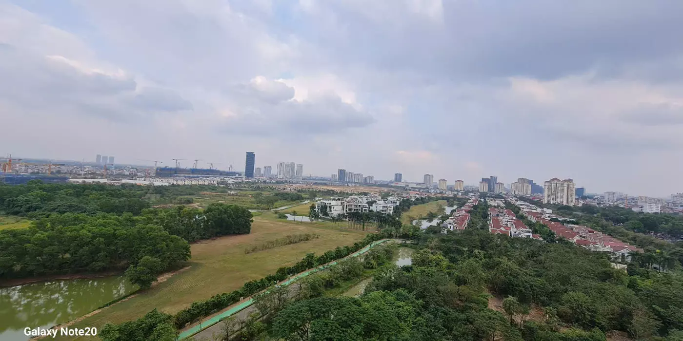 BÁN CĂN HOA HẬU 182m2 TÒA P2  CIPUTRA HƯỚNG ĐÔNG NAM  VIEW SÂN GOLD  NỘI THẤT MỚI 100%