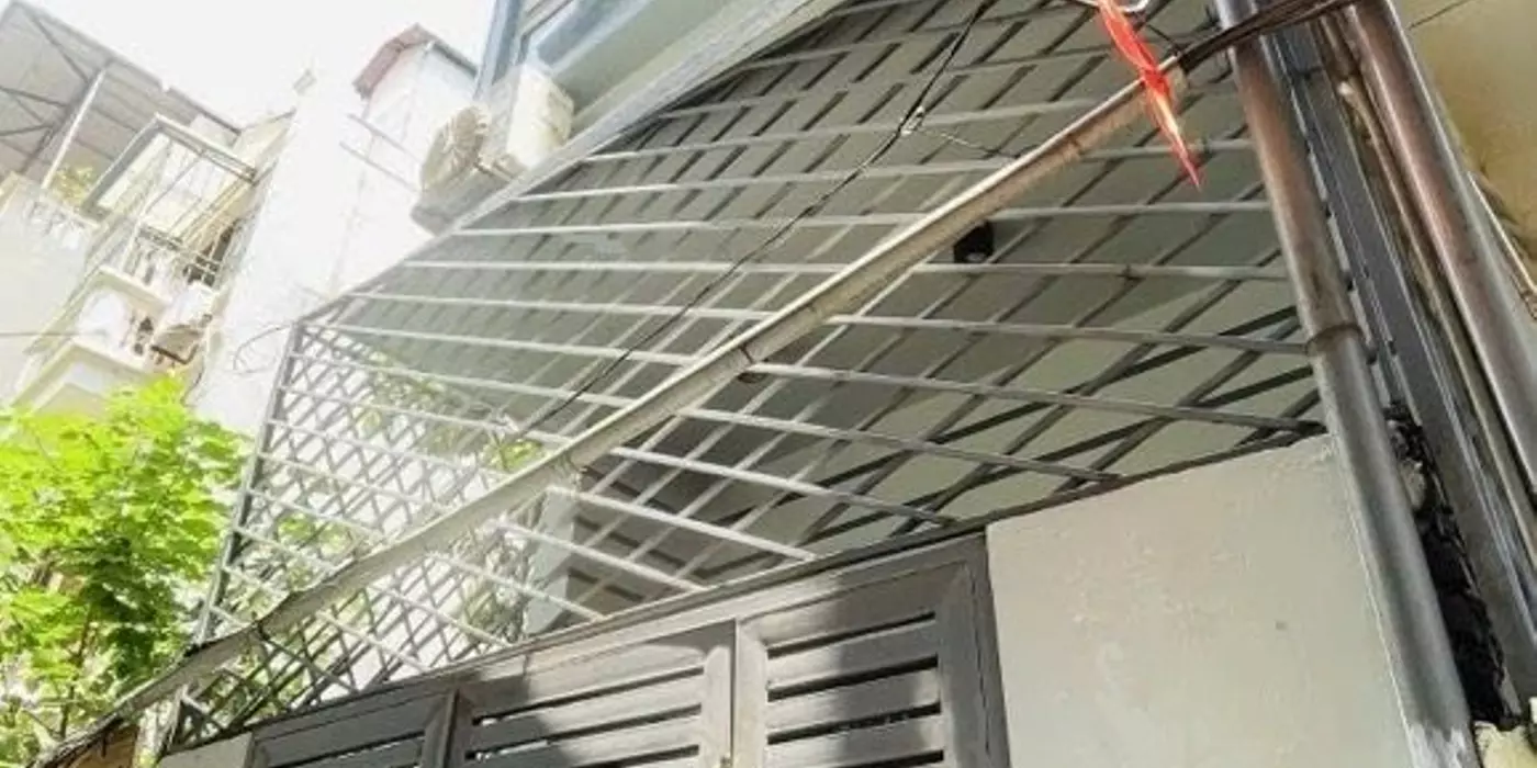 An Dương 29m - 4 Tầng - Ngõ Ô tô vài bước ra mặt đường. Sổ đỏ vuông, không QH. Thoáng sáng sạch sẽ.