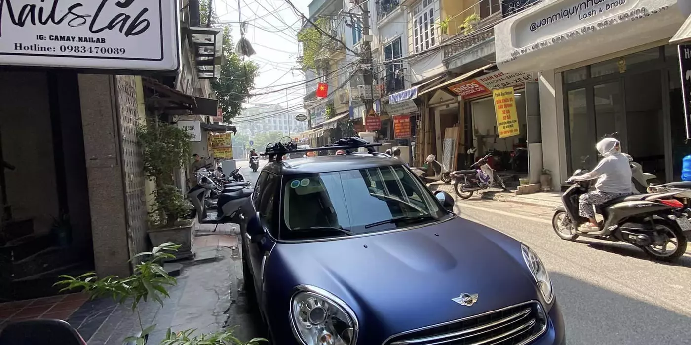 Cho thuê Nhà 2 Tầng Haonf kiếm, gần Nhà Hát Lớn,33m, MT 3,5m ô tô đỗ, Tiện lợi kinh doanh