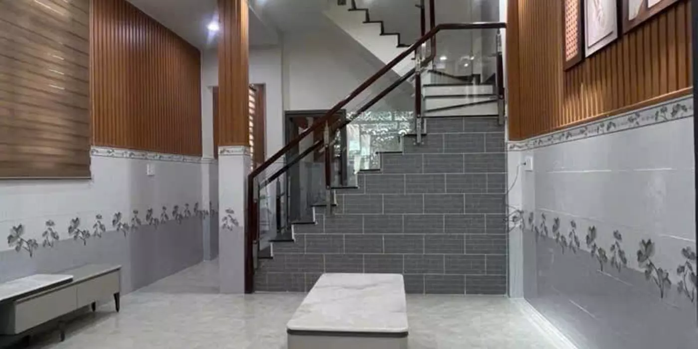 Nhà 2 tầng Mặt tiền đường THỚI AN 11, phường THỚI AN, Q12, dt 63m2 (4,2mx15m) Giá 3,95tỷ