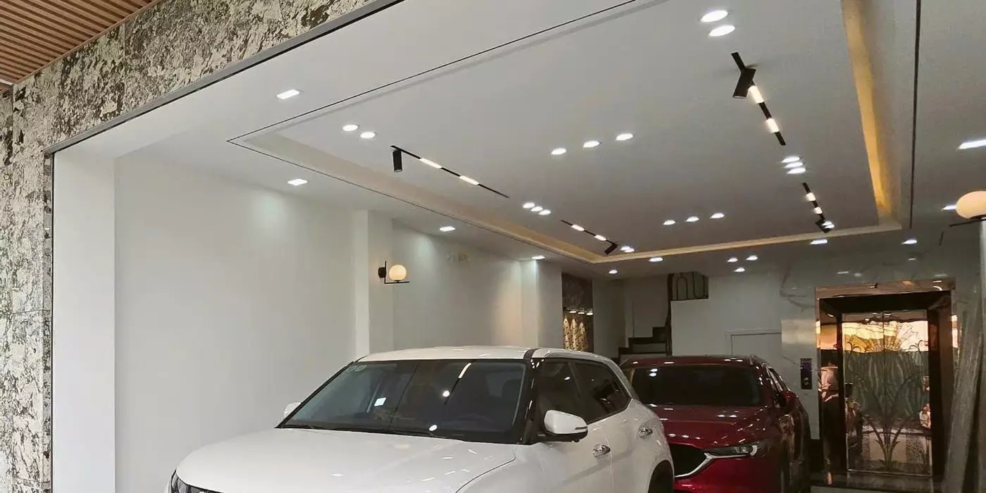 Giảm chào thêm 5 tỷ-nhà mới 100m x 9 tầng-thang máy-ô tô tải tránh-kinh doanh