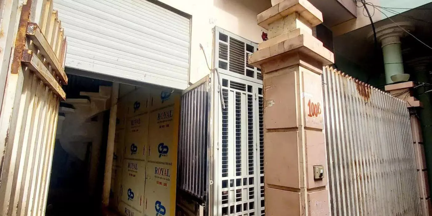 BÁN NHÀ ĐỘI CẤN THÔNG HOÀNG HOA THÁM, DIỆN TÍCH 63M2, 4 TẦNG, SĐCC. GIÁ: 9,7 TỶ. LIÊN HỆ: 033 801