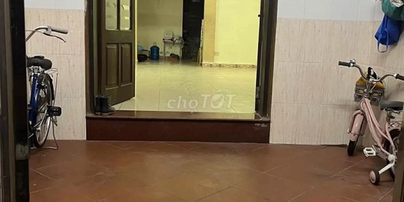 Cho thuê tầng 1 nhà mặt ngõ Phố Sơn Tây,  Phường Quang Trung, Quận Đống Đa, Hà Nội