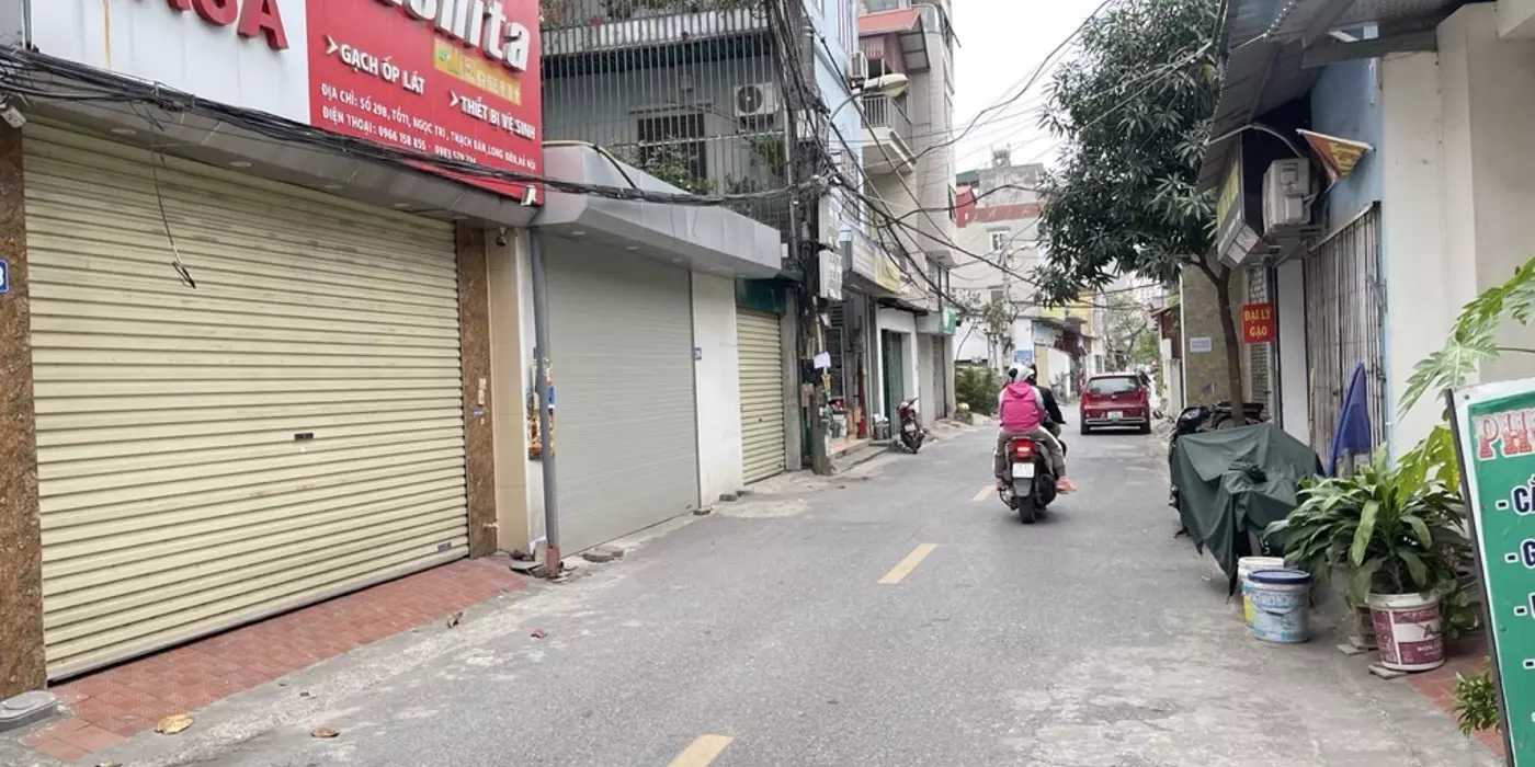 Bán đất mặt phố ngọc trì thạch bàn 130M long biên