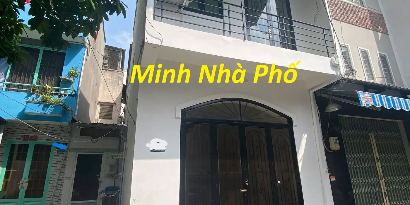 Bán Nhà Lô Góc Nguyễn Xí 80m2, 2 Tầng, Gần Vincom Chỉ 6.5 Tỉ