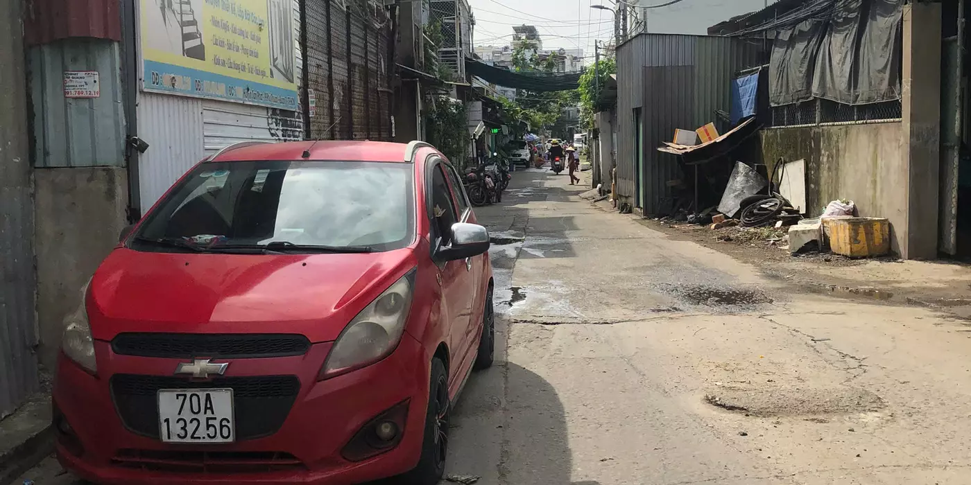 Nhà Mặt tiền hẻm xe hơi thông, thu nhập 240tr/năm, trung tâm Quận 7, Giá chỉ 8.5tỷ