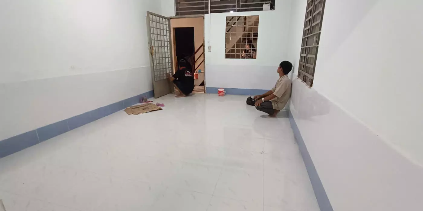 nhà 2,5 Triêụ mới đẹp gần chợ Xuân Khánh (cổng rào chung không nuôi thú cưng)