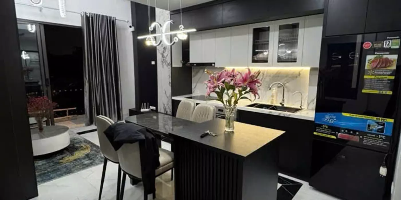 Bán nhà Phố Hào Nam_Lô góc ba mặt thoáng_Ngõ thông kinh doanh tốt, 42mx5T, Giá: 11.2 Tỷ.