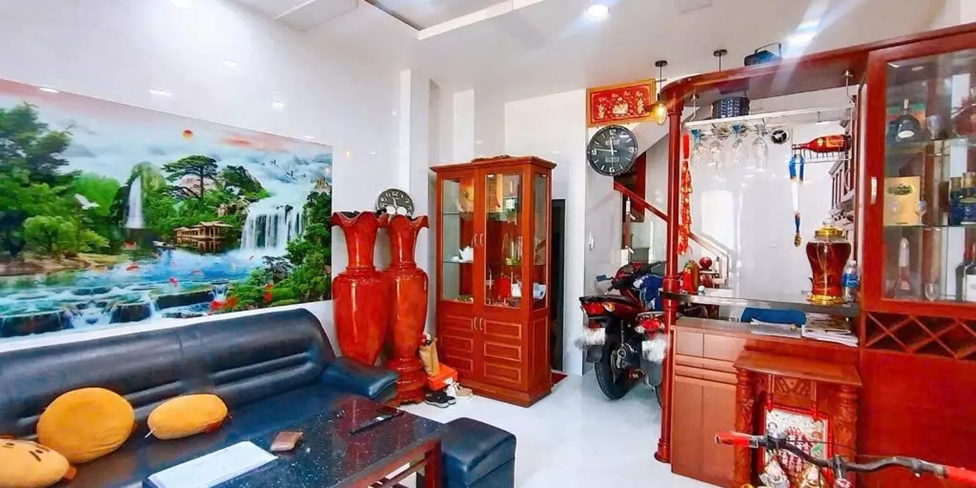 Bán nhà Hẻm số 1 Nguyễn Văn Yến gần Đầm Sen, 4 tầng chính chủ xây kiên cố, giá chỉ 5 tỷ, Tân Thới