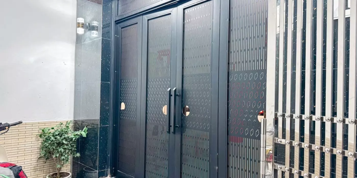 Bán nhà 6 tầng, 47m², 14PN, 14WC, Phan Đình Giót - Thanh Xuân - 11.5 tỷ