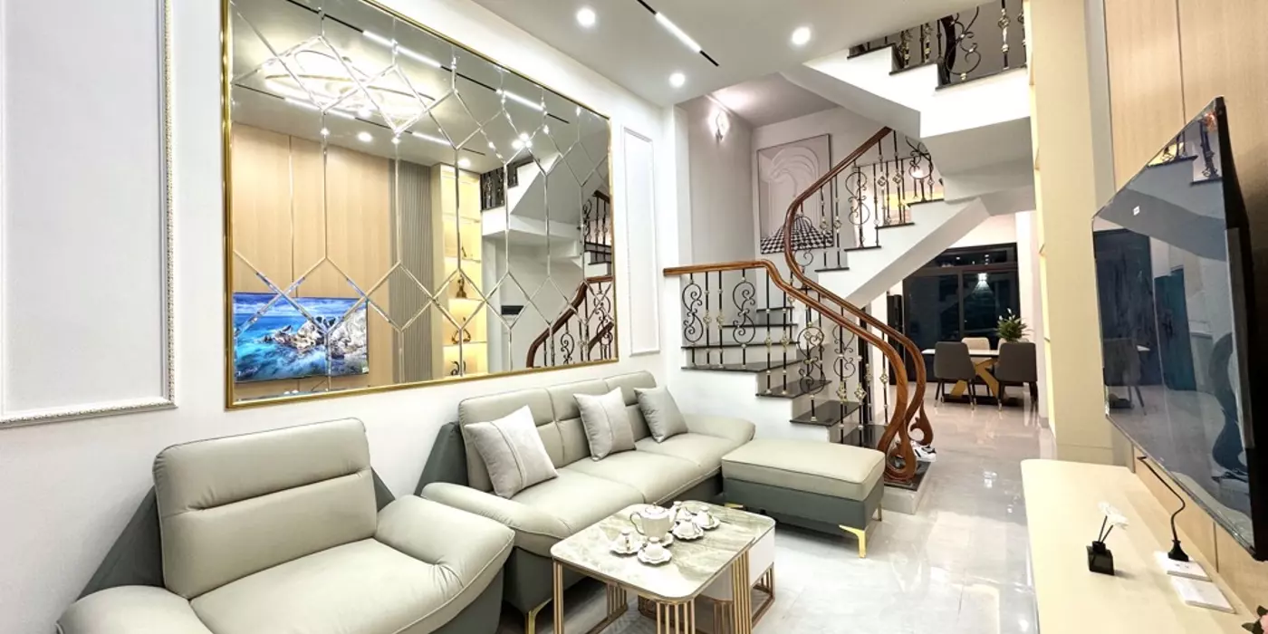 PHỐ NGUYÊN HỒNG – Vị trí đắc địa, full nội thất cao cấp - 46M2 , 4 TẦNG 4 PN