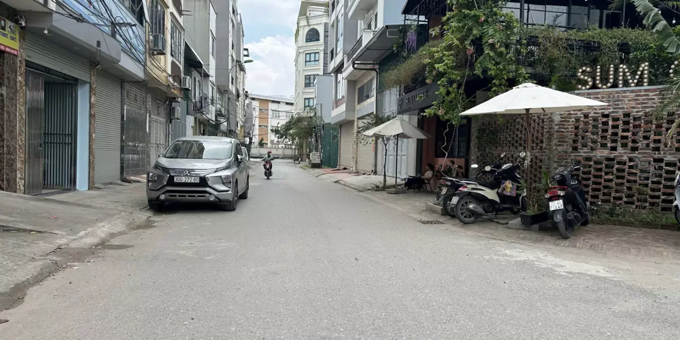 BÁN ĐẤT PHÂN LÔ, VỈA HÈ, TỨ HIỆP- THANH TRÌ, 84 M2, MẶT TIỀN 6 M, GIÁ 15,4 TỶ.