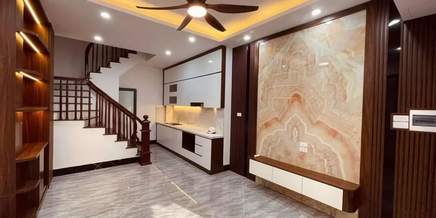 BÁN NHÀ - PHỐ VỌNG - 32M - 5 TẦNG - 5.7 TỶ - NHÀ ĐẸP - 2 MẶT THOÁNG - GIAO THÔNG THUẬN TIỆN