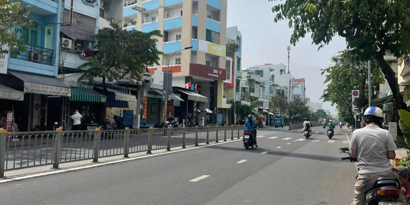 SIÊU RẺ !!
ĐẤT HXH PHẠM VĂN CHÍ, QUẬN 6 - ĐẤT FULL THỔ CƯ 105M² -  GIÁ HƠN 8 TỶ