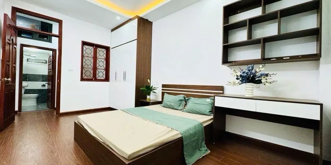 NHÀ ĐẸP KHƯƠNG TRUNG - GẦN Ô TÔ - GẦN HỒ - NỘI THẤT XỊN ĐẸP Y HÌNH Ở NGAY – 35 M2 – 5 TẦNG – 5 TỶ