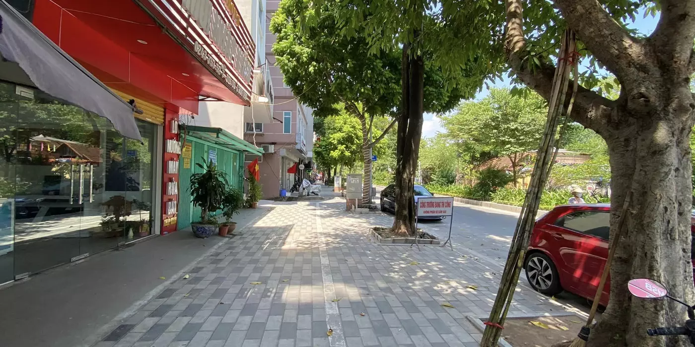 Bán đất tặng nhà Lạc Long Quân - Tây Hồ, DT66m2, ngõ ngắn, 25m ra mặt phố, vài bước chân ra Hồ Tây