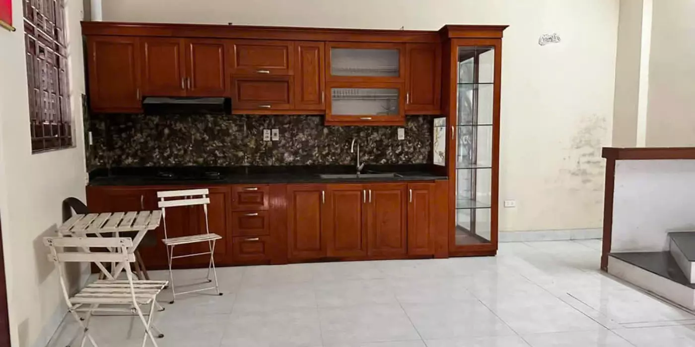 C.Ắ.T L.Ỗ- PHỐ XỐM- 39M2- 3 MẶT THOÁNG - GIÁ CHỈ 4.x T.Ỷ