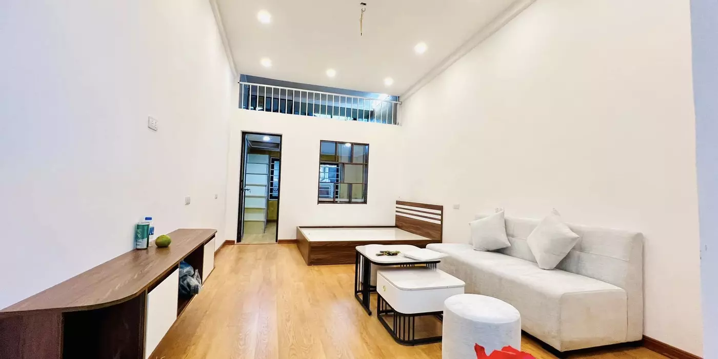 Bán CH tập thể tầng 5 phố Trần Quý Cáp,55m2,Full nt đẹp, ở luôn > 2 tỷ