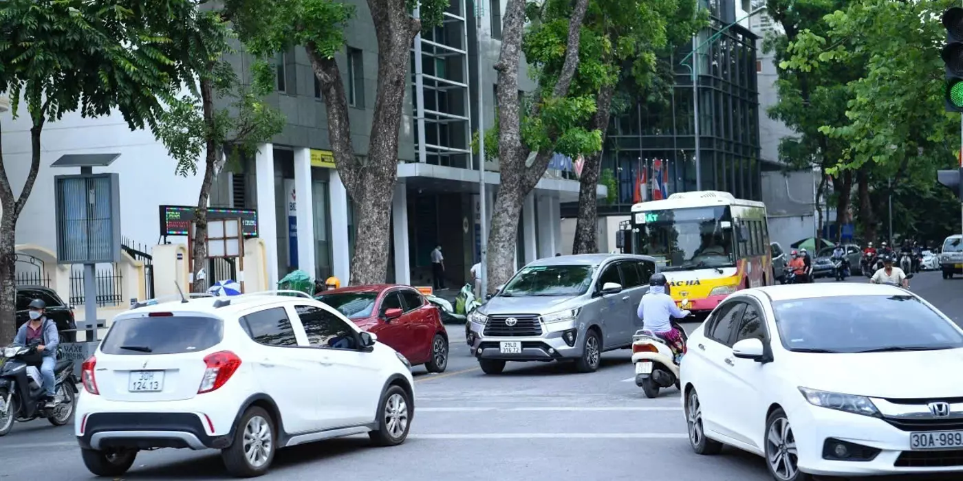DUY NHẤT 1 CĂN CÒN SÓT LẠI ĐẸP LONG LANH QUÝ HIẾM. VÍP NHẤT MẶT PHỐ XÃ ĐÀN ĐỐNG 

ĐA 121m2 x 7