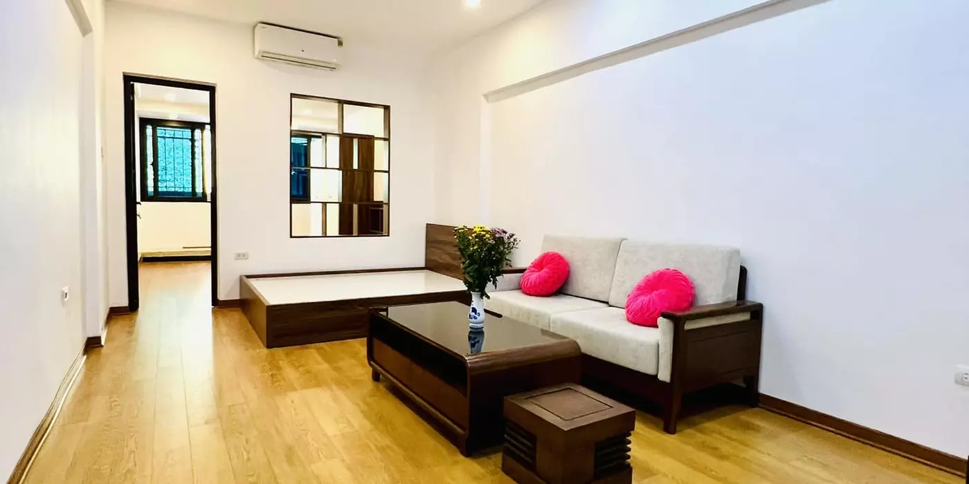 Cần bán CH tập thể 65m2, 2pn tầng 3 phố Nguyễn Chí Thanh, Đống Đa.