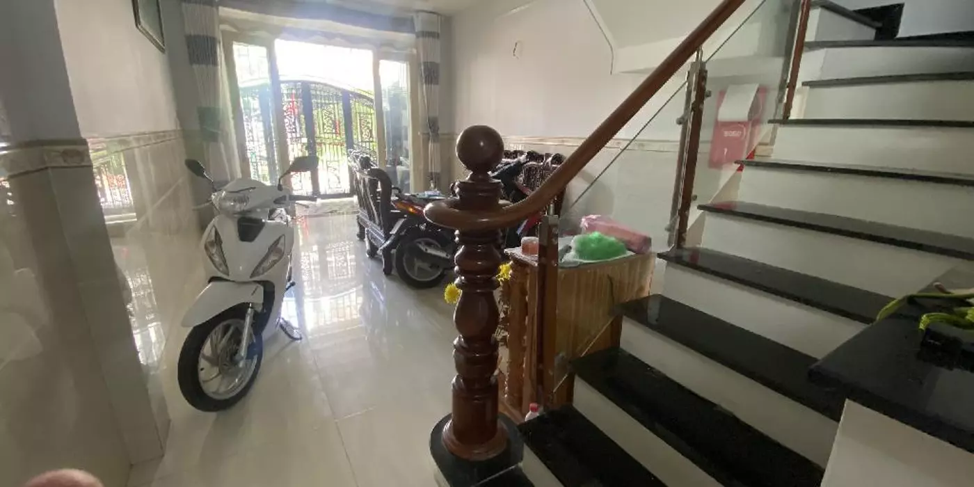 Bán nhà mặt phố Thạnh Xuân 31, Q.12, 99m², 7.6 tỷ, 3 tầng