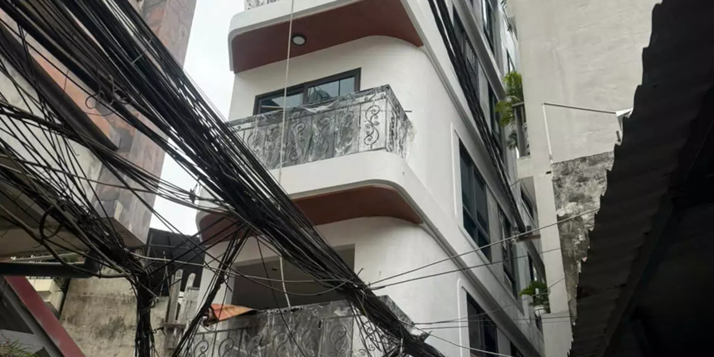 Bán Nhà dòng tiền tây sơn đống đa ngõ rộng thoáng dòng tiền 65 triêu/ tháng DT 60m giá 9,8 tỷ