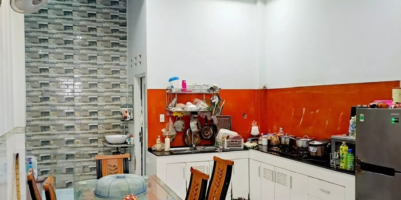 BÁN NHÀ CHỈ 1 SẸC Ở LÊ VĂN QUỚI, ĐƯỜNG NHỰA 10M BÌNH TÂN , 65M2, 2 TẦNG