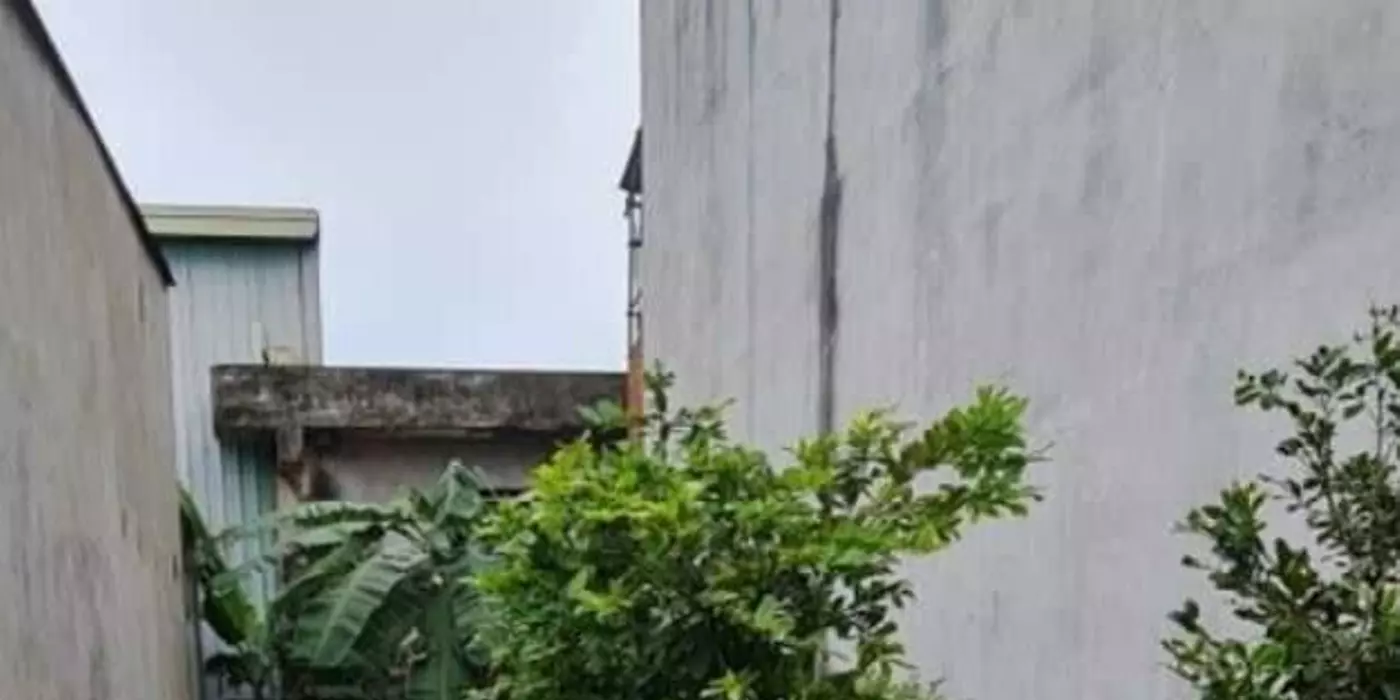 chỉ 2 tỷ 99 đất thổ cư 4.5x16 Phạm Thế Hiển hẻm 2549
