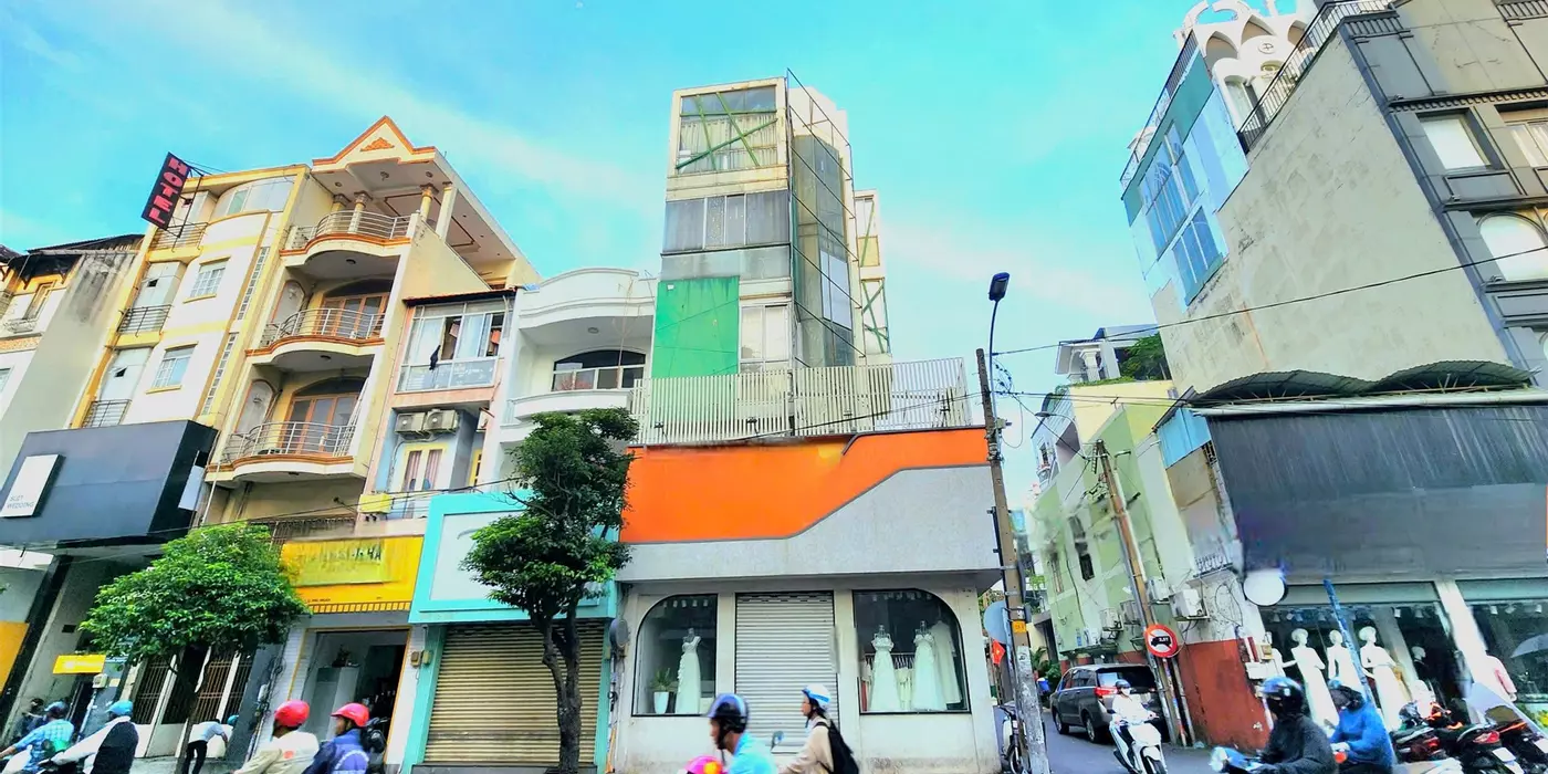 Bán nhà góc 2 MT đường lớn Phú Nhuận, Ngang 7m