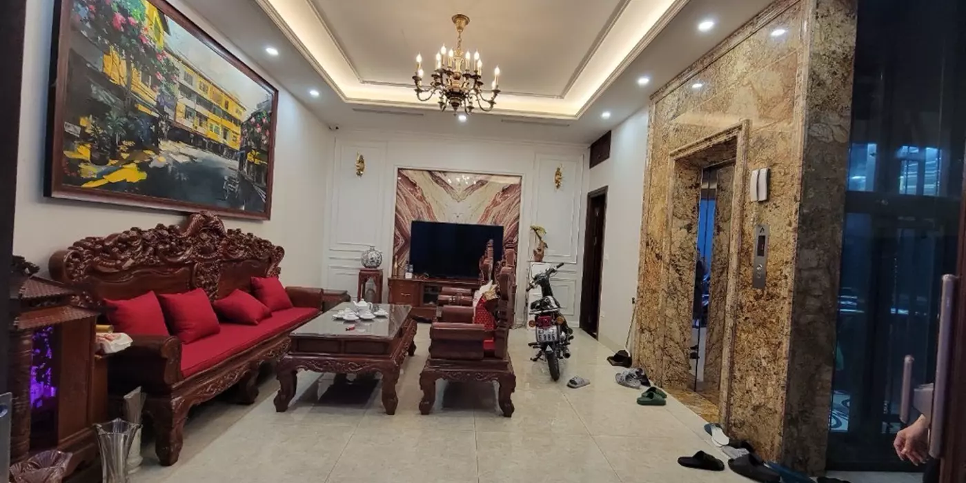 Nhà TÂY HỒ 42m2 x mặt tiền 6.5M - Phân lô - Thang máy - Ngõ ô tô.