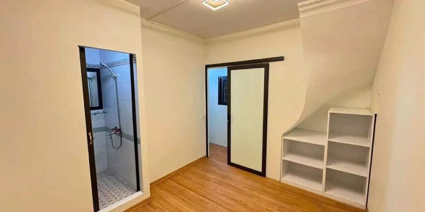 Nhà đẹp Đội Cấn, Ba Đình 4 tầng, ngõ thông, thiết kế xinh xắn, nhỉnh 3 tỷ