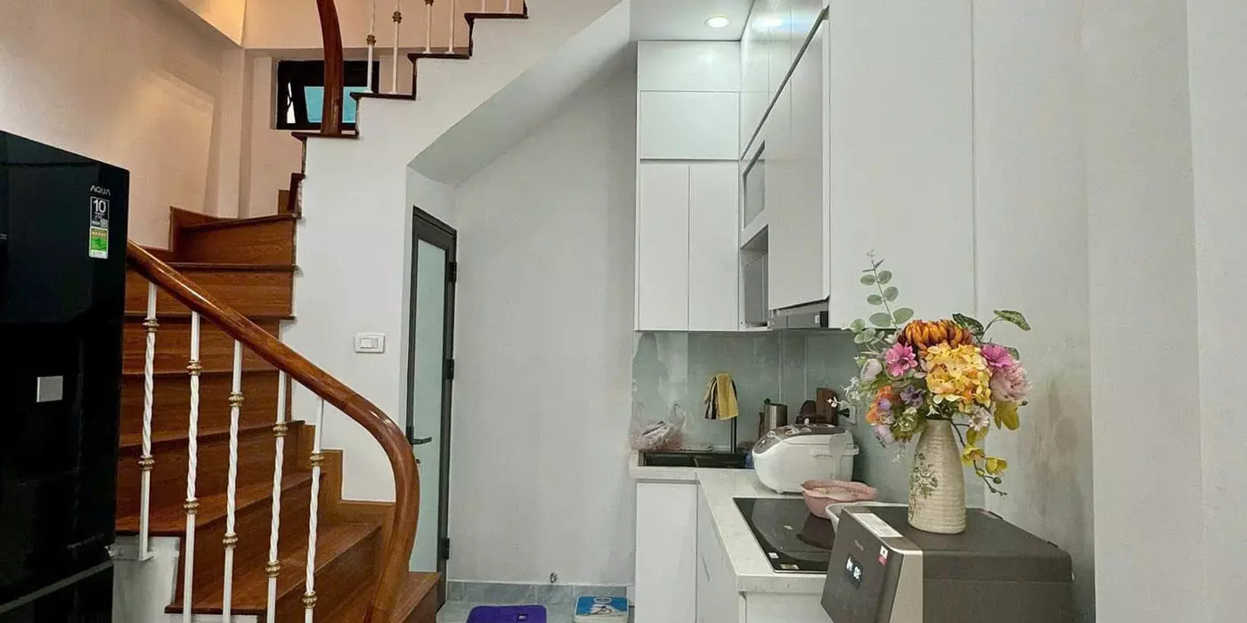 Bán nhà Phố Hào Nam_Ngõ thông khắp ngả_An sinh tiện ích đầy đủ_26mx5T_ Giá: 5.75 Tỷ.