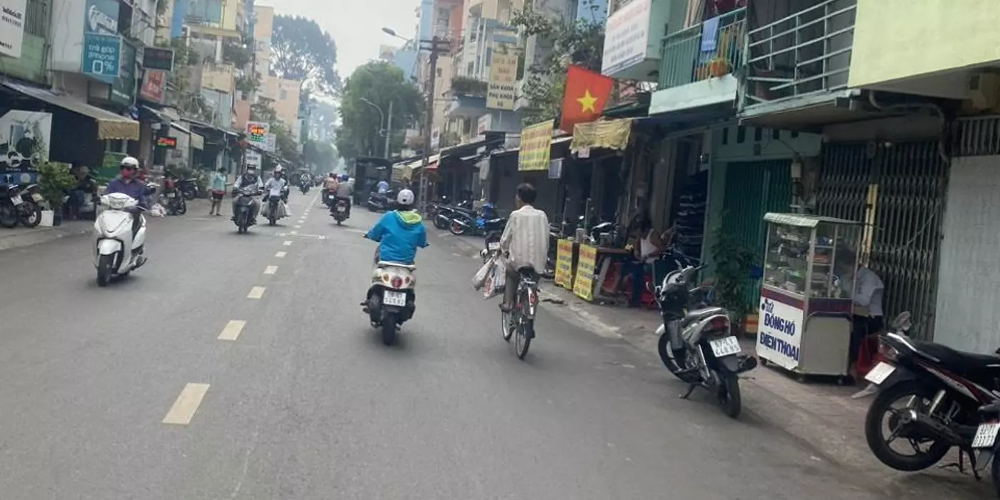 **Mặt Tiền Kinh Doanh Hoà Hảo Q10, 4 Tầng,4.2X10, Dòng TT 25Tr/Th, Giá Tốt Chỉ 12 Tỷ