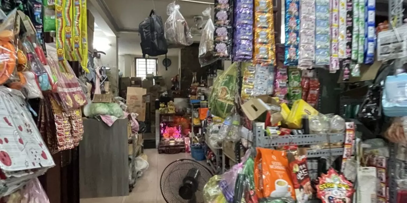 MẶT TIỀN CHỢ KINH DOANH SẦM UẤT, NGANG KHỦNG 6M, NHÀ 4 TẦNG KIÊN CỐ - CHỈ 8,7 tỉ