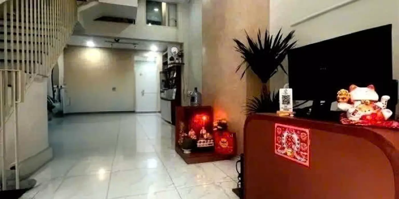 CC Bán nhà  Nguyễn Thượng Hiền Bình Thạnh - 40M2X 5 tầng, ô tô đậu cửa, giá 7.4 tỷ