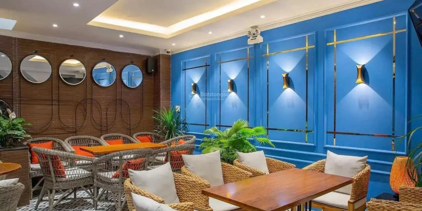 Bán Tòa Căn Hộ Mặt Tiền Đường Vân Đồn, TP Nha Trang – 8 Tầng, 100m², Cho Thuê 70 Triệu/Tháng, Giá