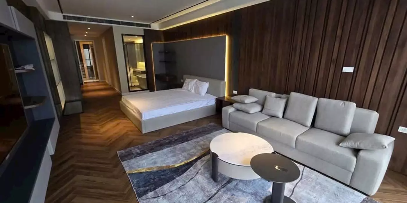 BÁN NHÀ HỒNG TIẾN , BỒ ĐỀ, LONG BIÊN. FULL NỘI THẤT DUPLEX, GARA 3 ÔTÔ, THANG MÁY. 83M2*8T, 19.7 TỶ