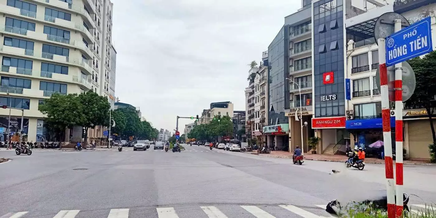 bán mảnh đất Hồng Tiến, 108m, mặt tiền 6.3m, nở hậu, 7 chỗ qua cửa