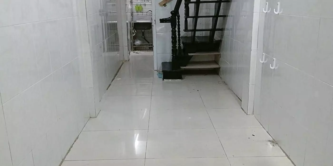 Bán nhà HXH đường 3 tháng 2, P14, Q10, 2 tầng, 18m2 công nhận đủ.