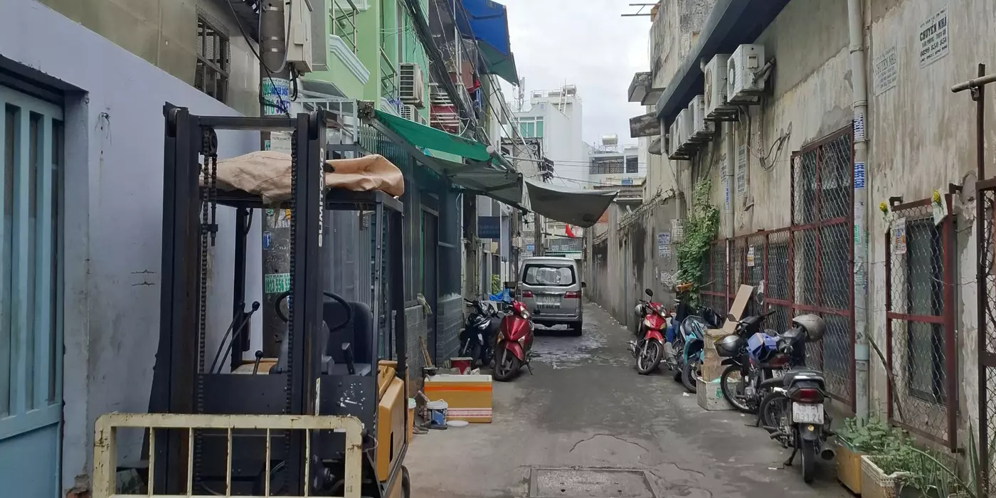 Nhà hẻm xe hơi, Ngang 4,6M, Thu Nhập 156 triệu/năm. trung tâm Quận 7, 87M2, Giá chỉ 5,8tỷ