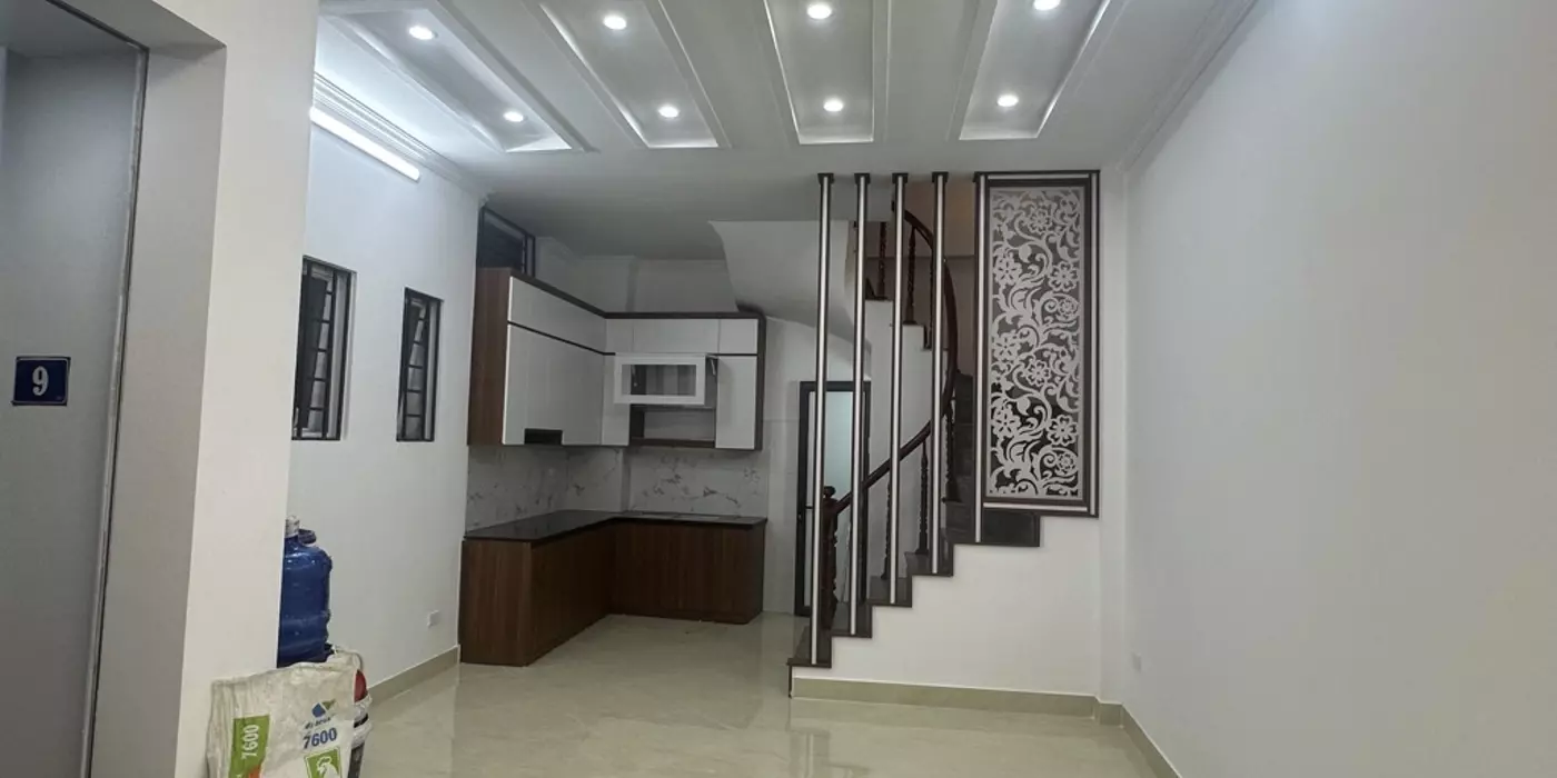 Bán nhà Kim Giang, Hoàng Mai, Ngõ nông MT rộng, 40m2, 6.4 tỷ