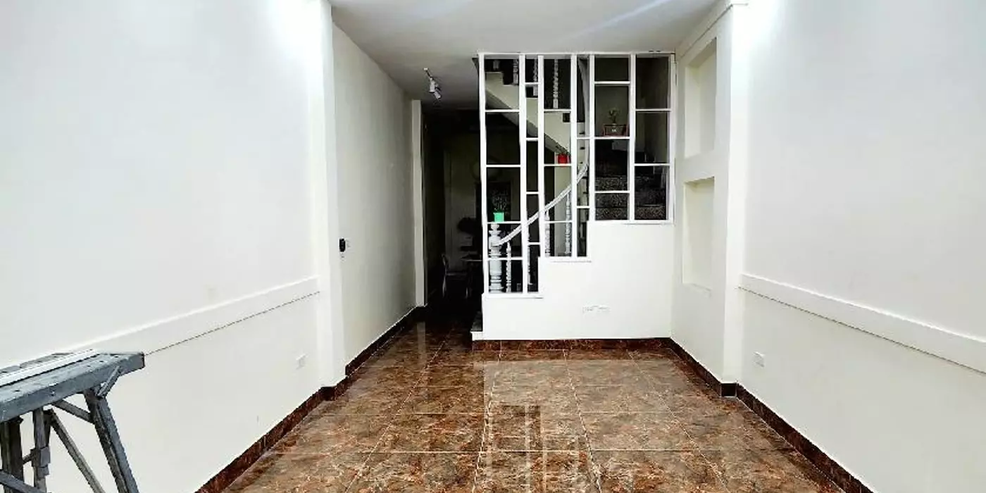 Bán nhà phố VIP: Vị trí trung tâm, ô tô vào tận nhà, Tân Mai, Hoàng Mai, 35m2, 8.85 tỷ