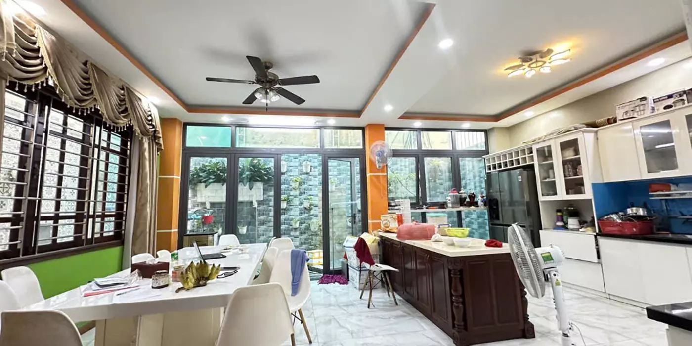 BIỆT THỰ KHU VIP NAM LONG, QUẬN 7. 170m2 - 5 TẦNG - NGANG 8M - CHỈ 22.3 TỶ