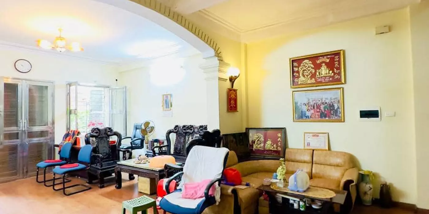 BÁN GẤP NHÀ RIÊNG THANH XUÂN 80M2, 4PN SÁT PHỐ, SDCC, GIÁ CỰC RẺ CHỈ 10 TỶ LH 0975666943