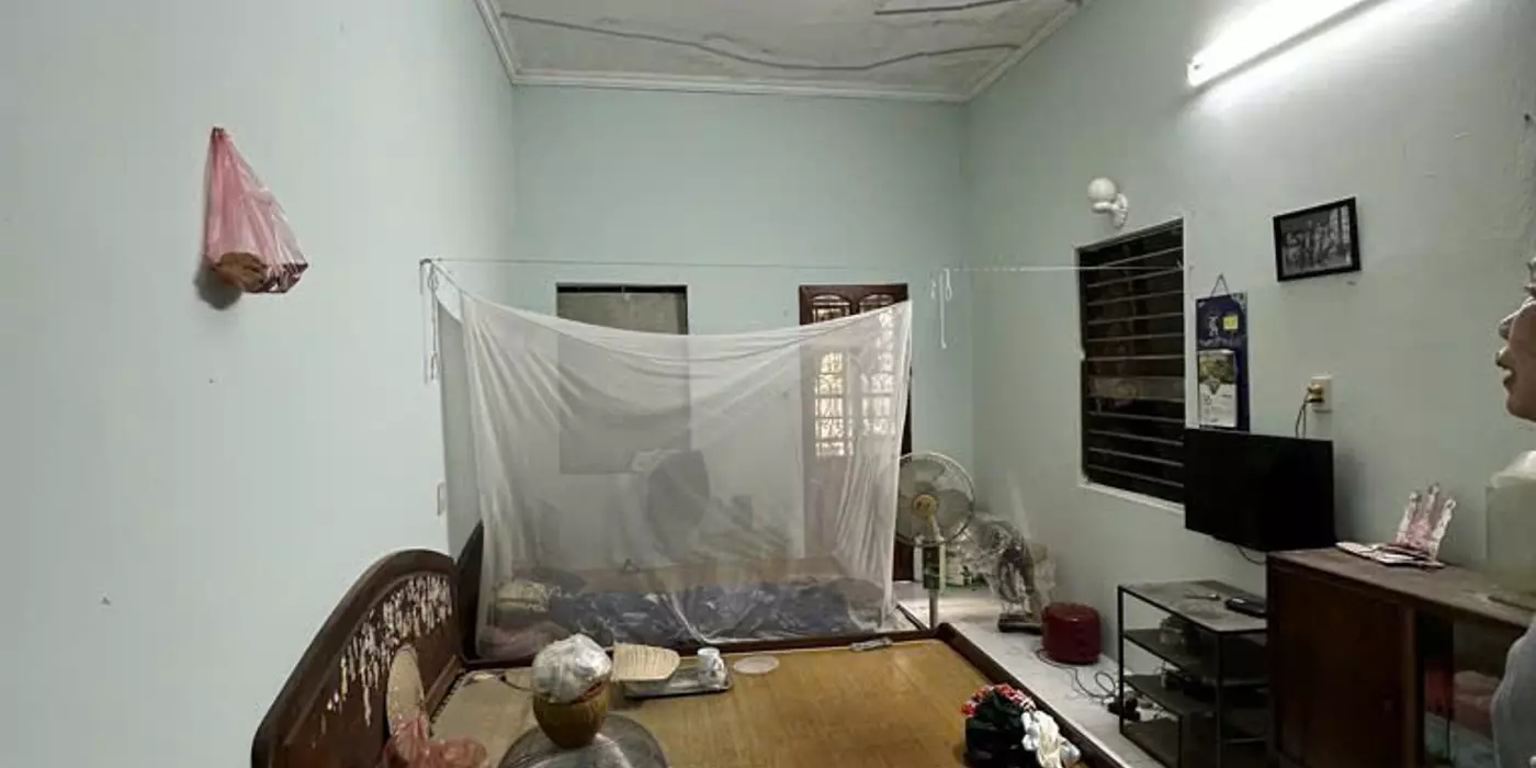 Bán nhà Phố Hào Nam_Vị trí đẹp lô góc_Ba gác đỗ trước nhà_46mx3T_ Giá: 8 Tỷ.
