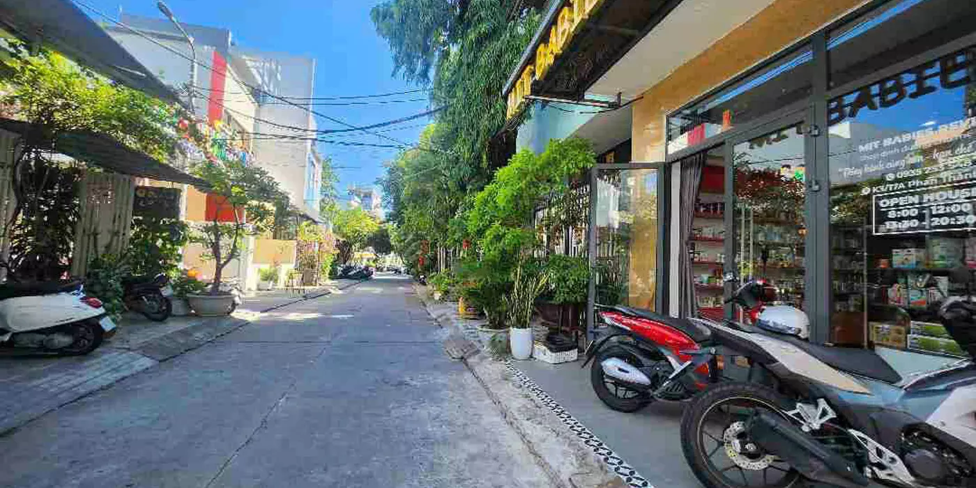 TRUNG TÂM HẢI CHÂU - NHÀ KIỆT THÔNG CÁCH ĐƯỜNG 2 THÁNG 9 10M